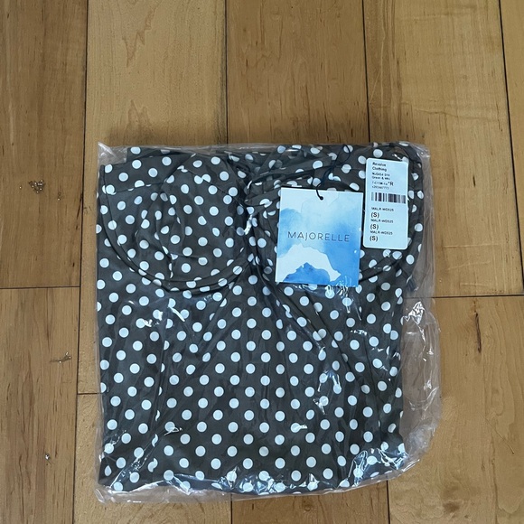 MAJORELLE Tahoe Dress in Green & White Dot - Picture 3 of 4